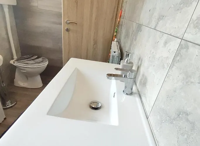 Apartman Azalea, Umag